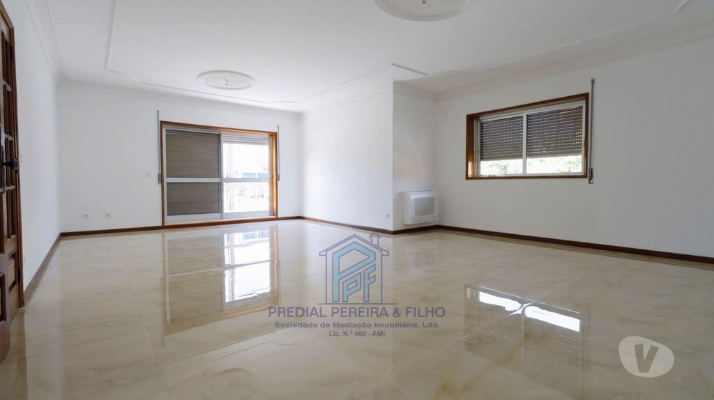 Apartamentos a venda Valongo - Fotos para Moradia 4 frentes Tipo chalé Remodelada Alfena Junto à