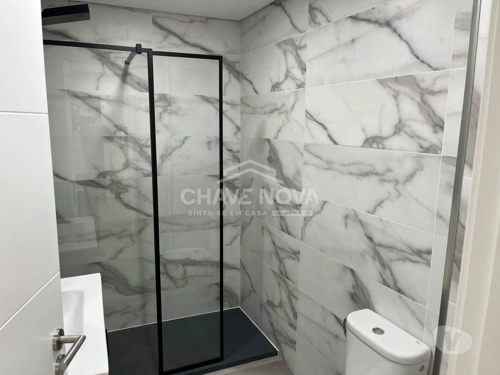 Apartamentos a venda Porto - Fotos para Porto-T2 Renovado no Centro do Porto (Santa Catarina) (MAD 01910)