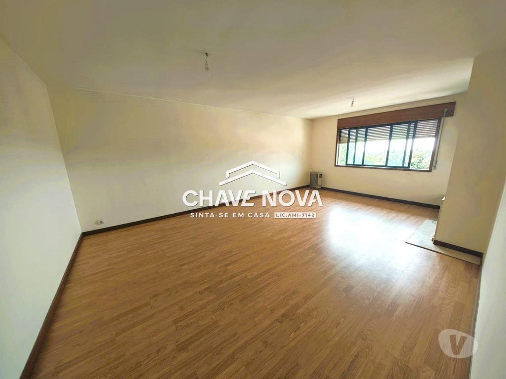 Apartamentos a venda Vila Nova de Gaia - Fotos para T2 de grandes dimensões com vista desafogada em Grijó, Vila Nova