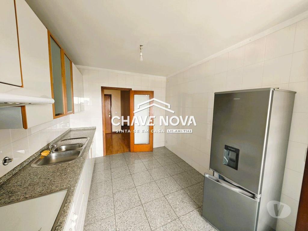 Apartamentos a venda Vila Nova de Gaia - Fotos para T2 de grandes dimensões com vista desafogada em Grijó, Vila Nova