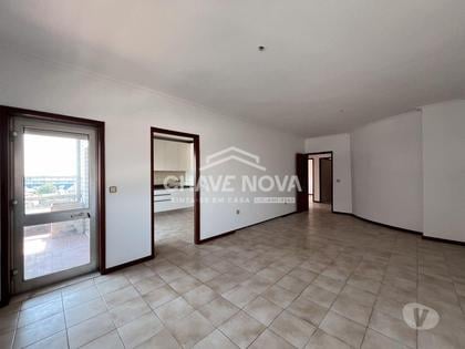 Apartamentos a venda - Fotos para Maia-Apartamento T2 c garagem - Castelo da Maia (MAI 02246)