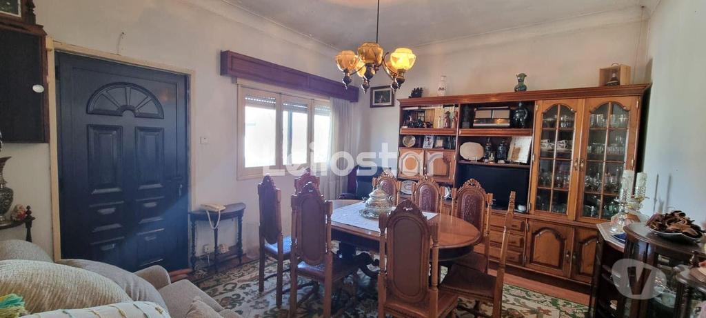 Apartamentos a venda Vila Nova de Gaia - Fotos para Moradia térrea 4 frentes com garagem e rendimento (00282)