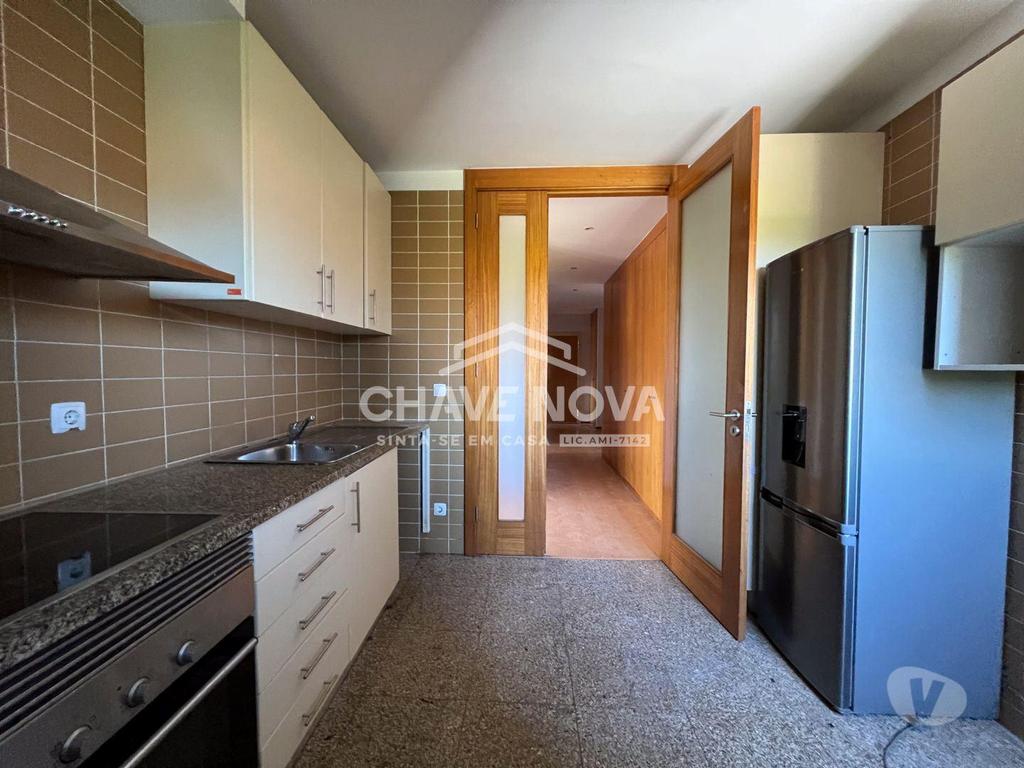 Apartamentos a venda Maia - Fotos para Maia-Apartamento T3 em Moreira c garagem (MAI 02243)
