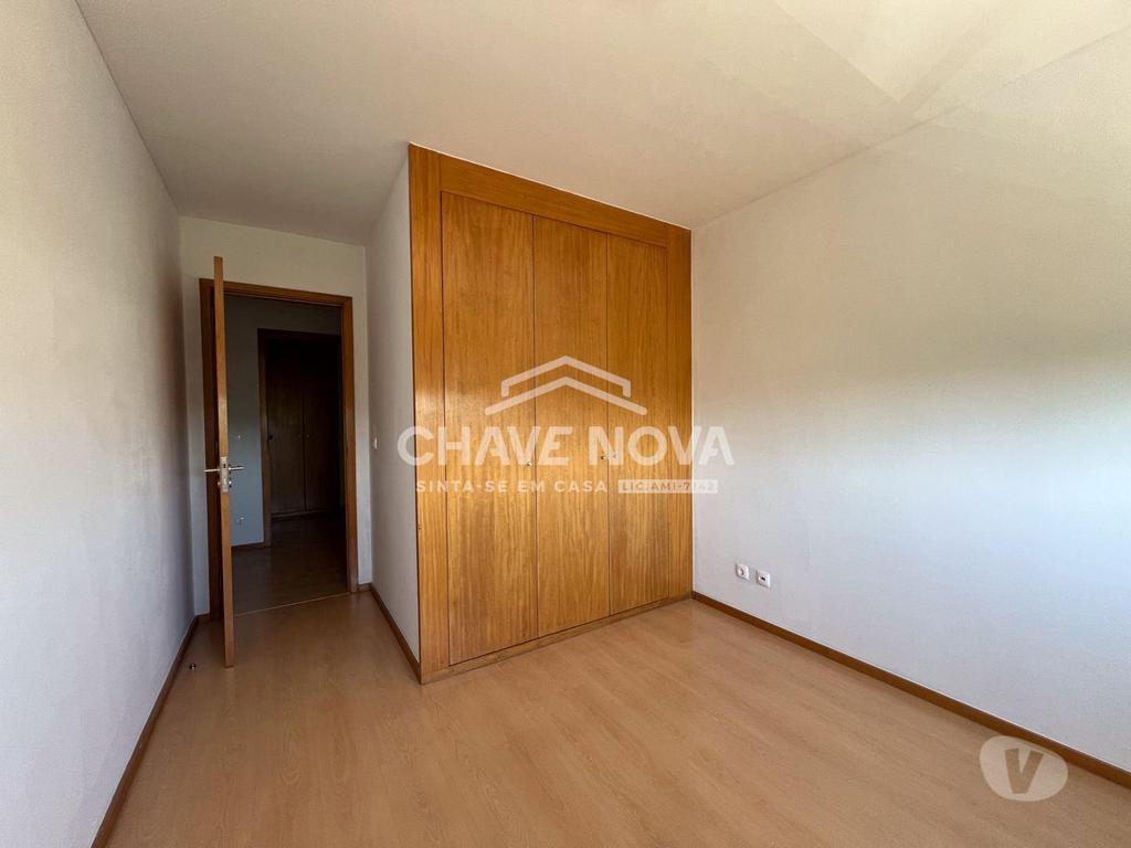 Apartamentos a venda Maia - Fotos para Maia-Apartamento T3 em Moreira c garagem (MAI 02243)