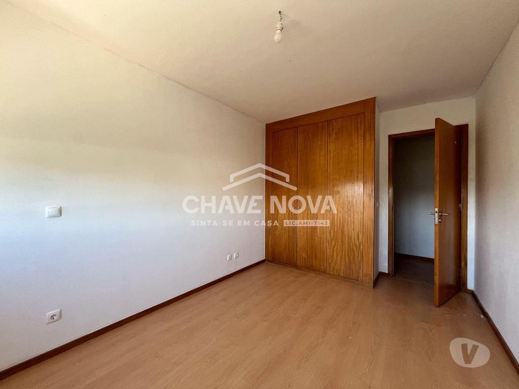 Apartamentos a venda Maia - Fotos para Maia-Apartamento T3 em Moreira c garagem (MAI 02243)