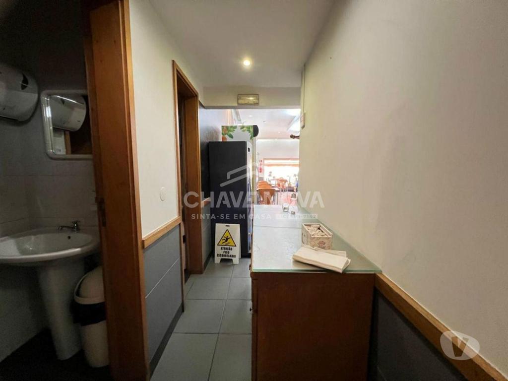 Comprar Loja Maia - Fotos para Trespasse de Cafeteria no Centro da Maia - Junto á estação de...