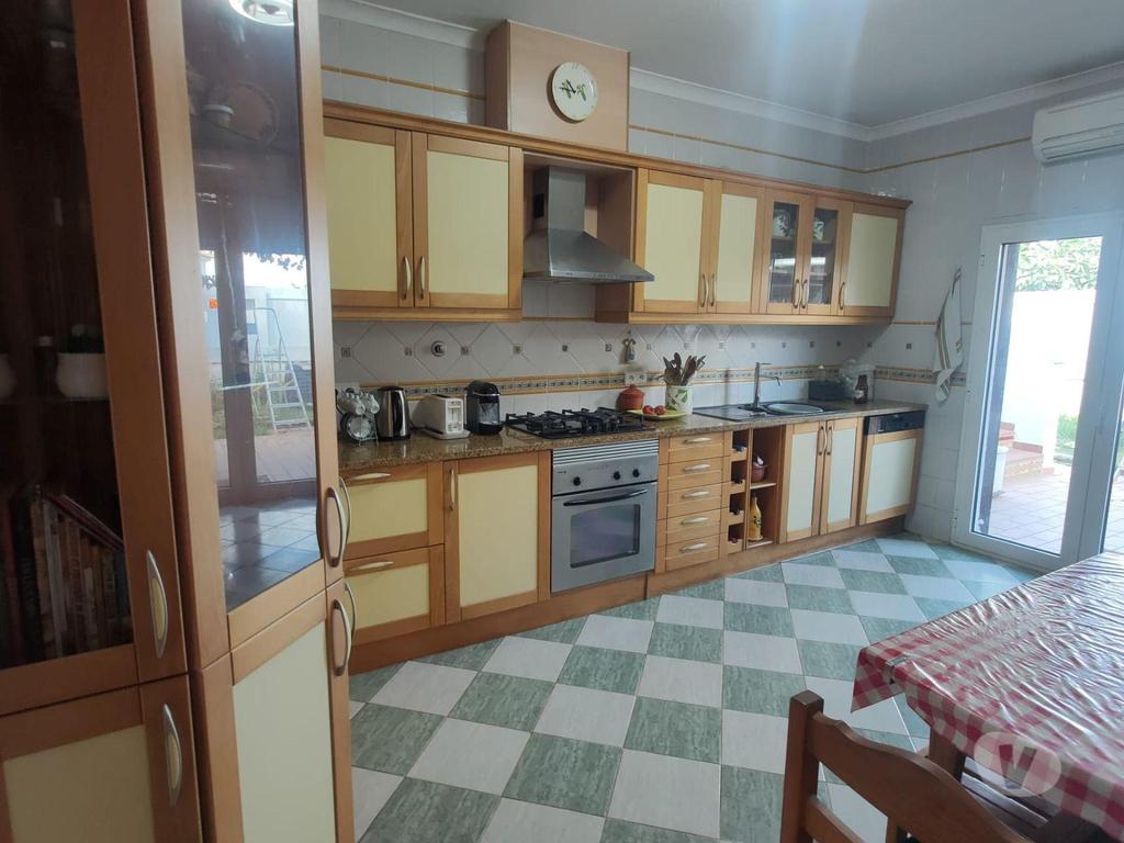 Apartamentos a venda Silves - Fotos para Silves-Encantadora Moradia em Armação de Pêra (ALBF 00191)