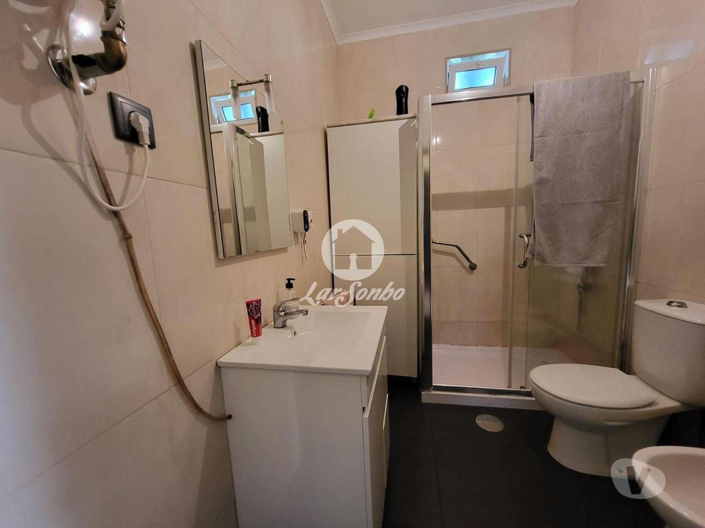 Apartamentos a venda Matosinhos - Fotos para Moradia Bifamiliar M3+ M1 a 300m da praia Lavra, Matosinhos