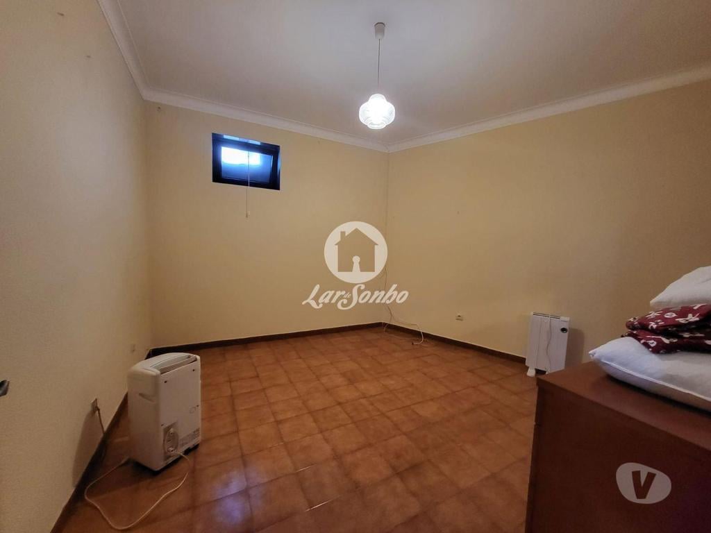 Apartamentos a venda Matosinhos - Fotos para Moradia Bifamiliar M3+ M1 a 300m da praia Lavra, Matosinhos