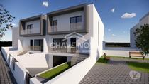 Lote de Terreno para Construção de Moradia em Banda Meadela