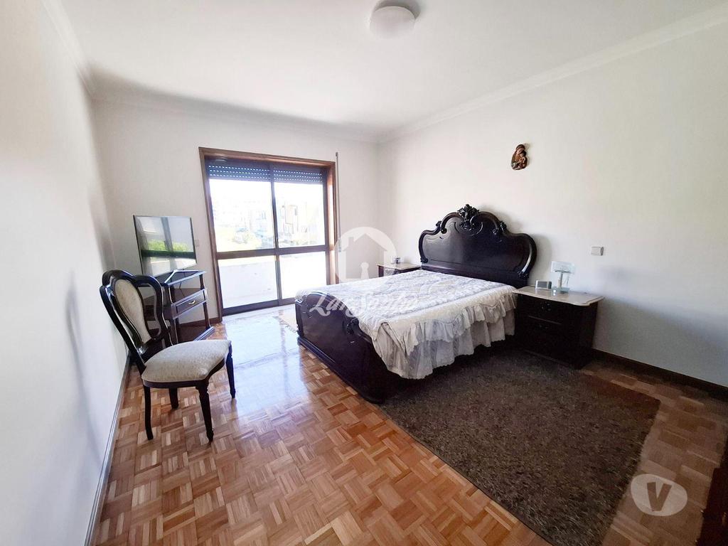 Apartamentos a venda Póvoa de Varzim - Fotos para Moradia T3 com terraço e garagem fechada no centro da Póvoa de