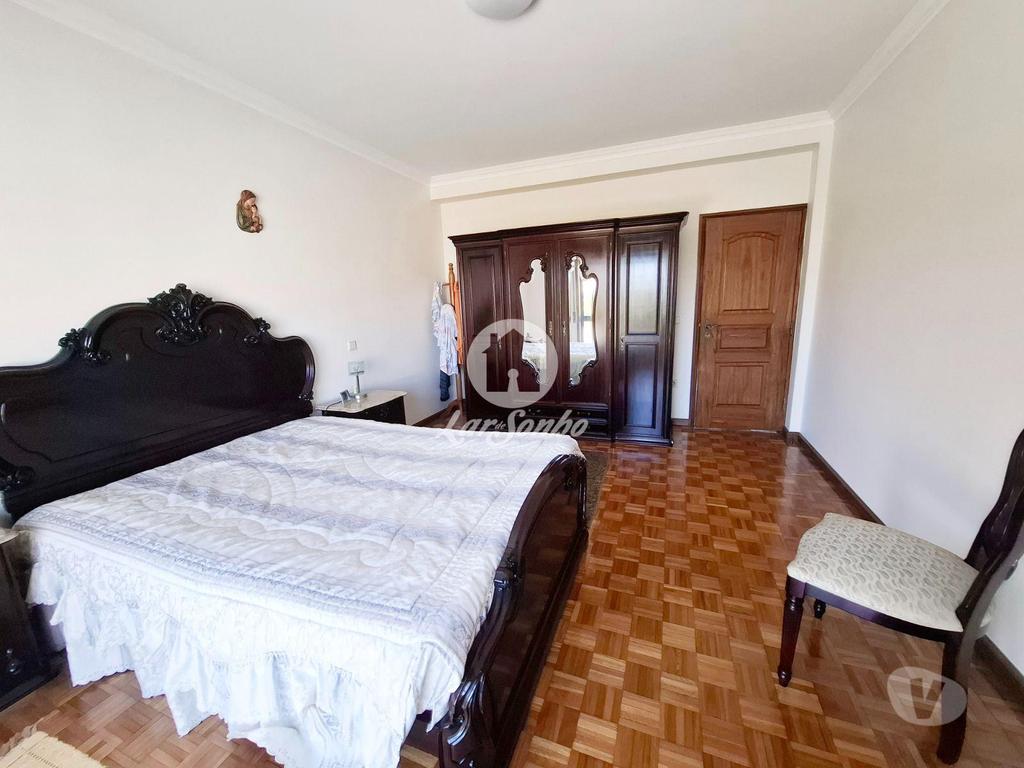 Apartamentos a venda Póvoa de Varzim - Fotos para Moradia T3 com terraço e garagem fechada no centro da Póvoa de