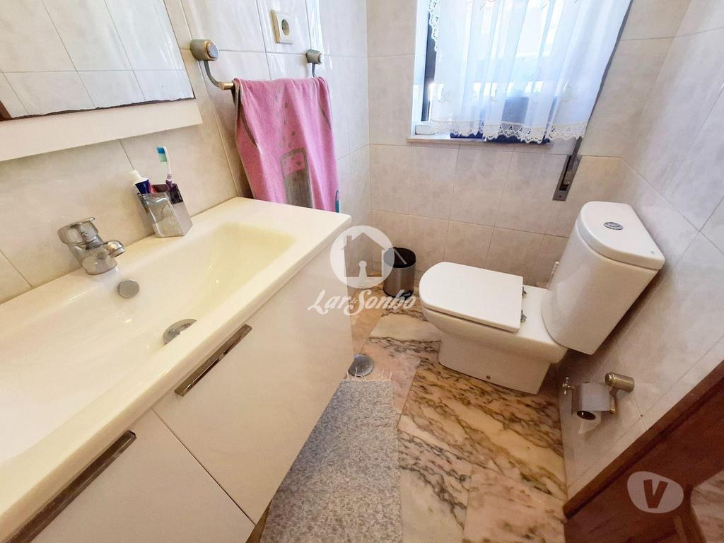 Apartamentos a venda Póvoa de Varzim - Fotos para Moradia T3 com terraço e garagem fechada no centro da Póvoa de