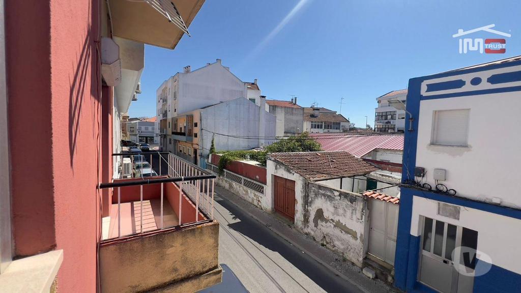 Apartamentos a venda Moita - Fotos para Apartamento T2 - Sotão em Bruto - Baixa da Banheira - Excelente