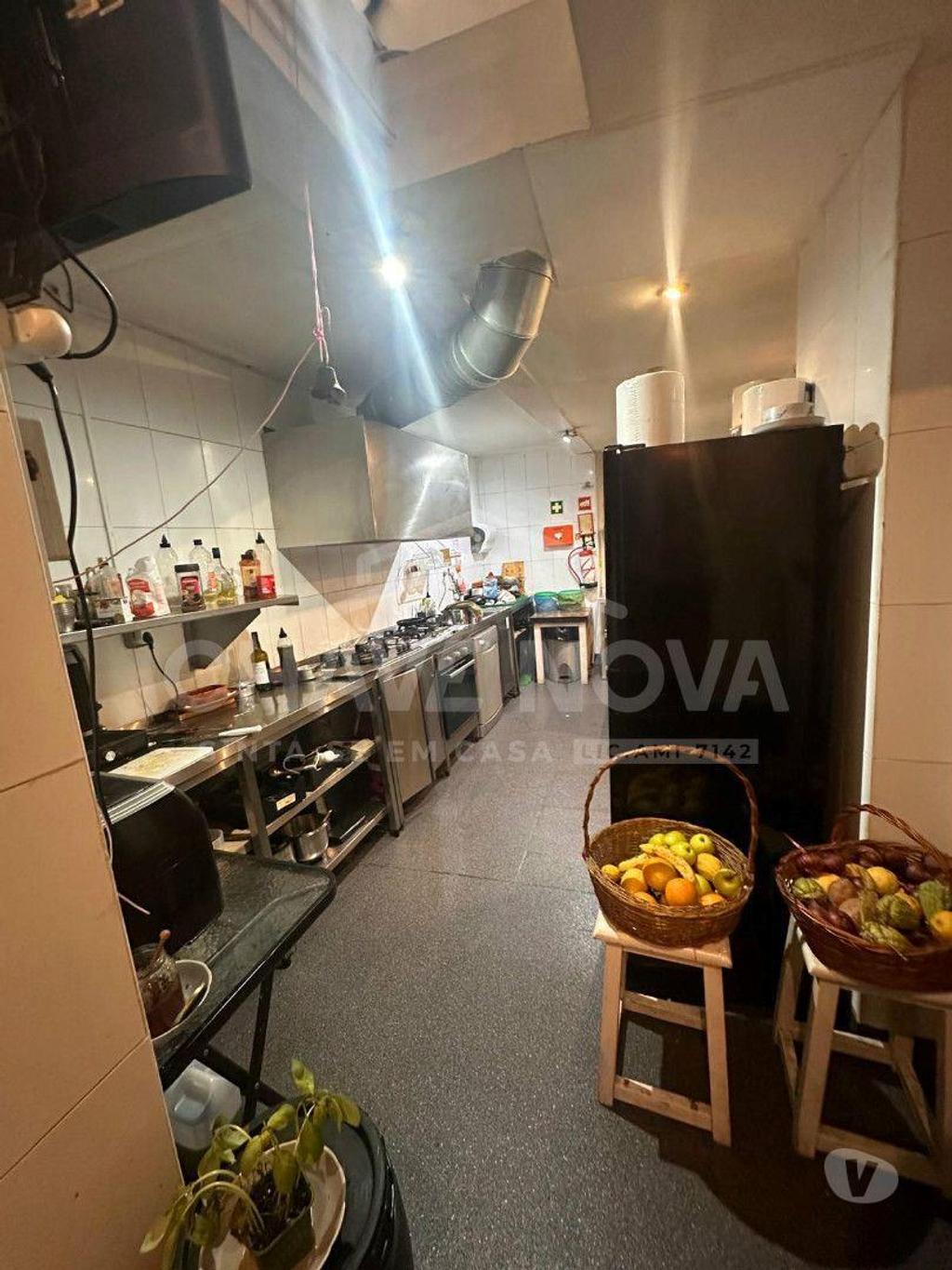 Comprar Loja Porto - Fotos para Trespasse de restaurante de tapas na Baixa do Porto