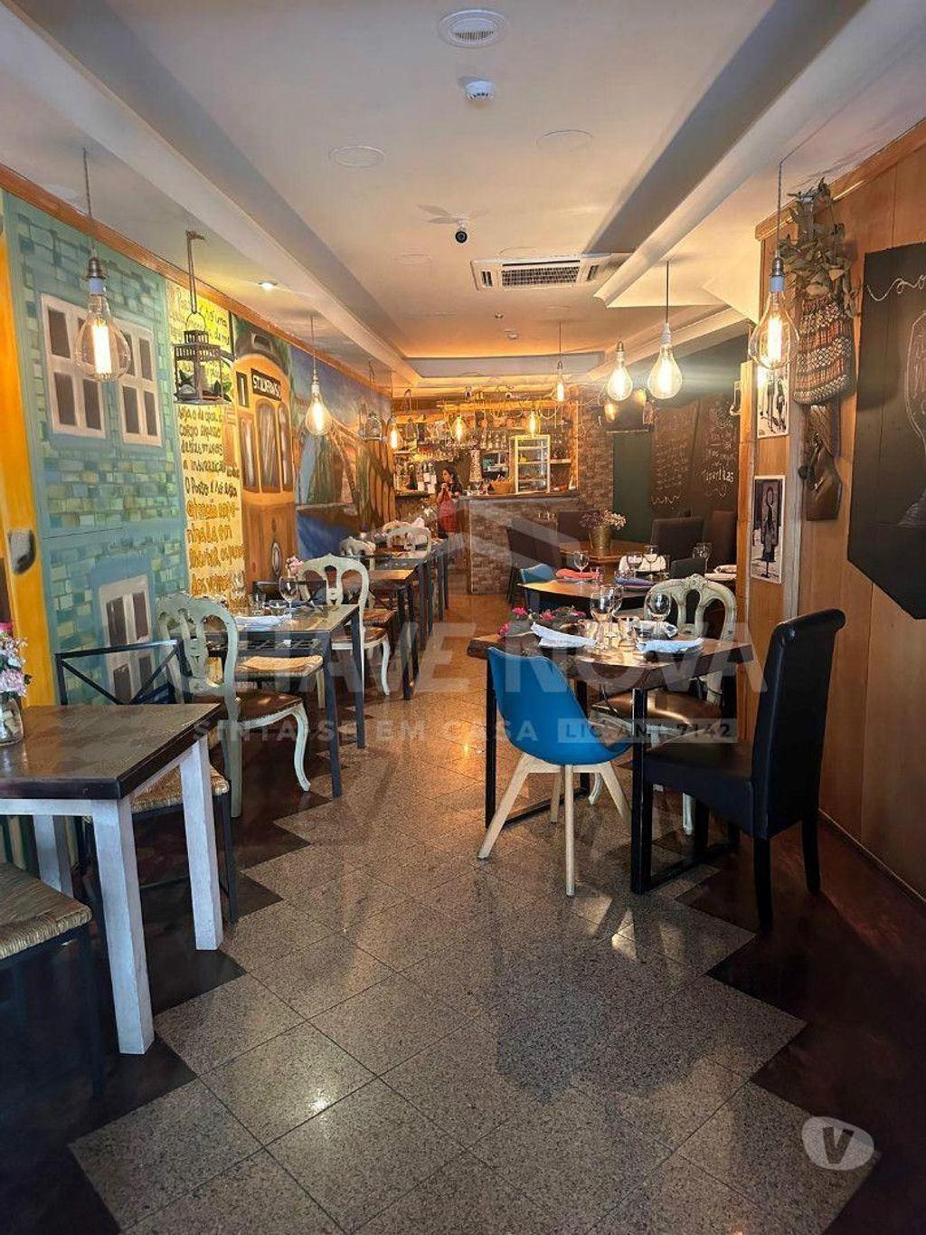 Comprar Loja Porto - Fotos para Trespasse de restaurante de tapas na Baixa do Porto