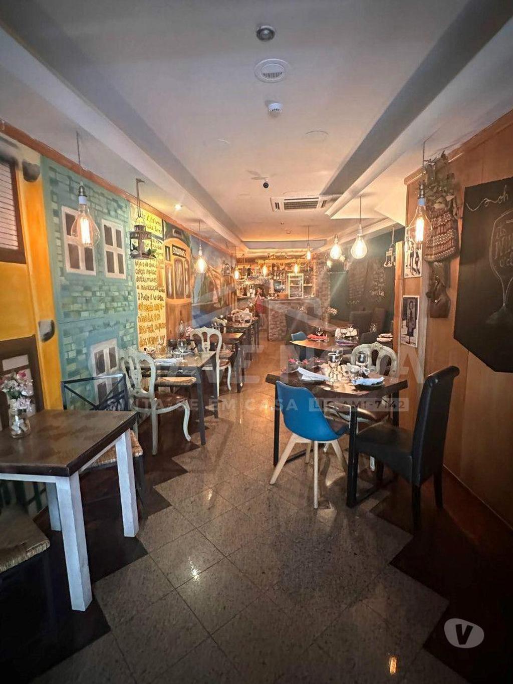 Comprar Loja Porto - Fotos para Trespasse de restaurante de tapas na Baixa do Porto