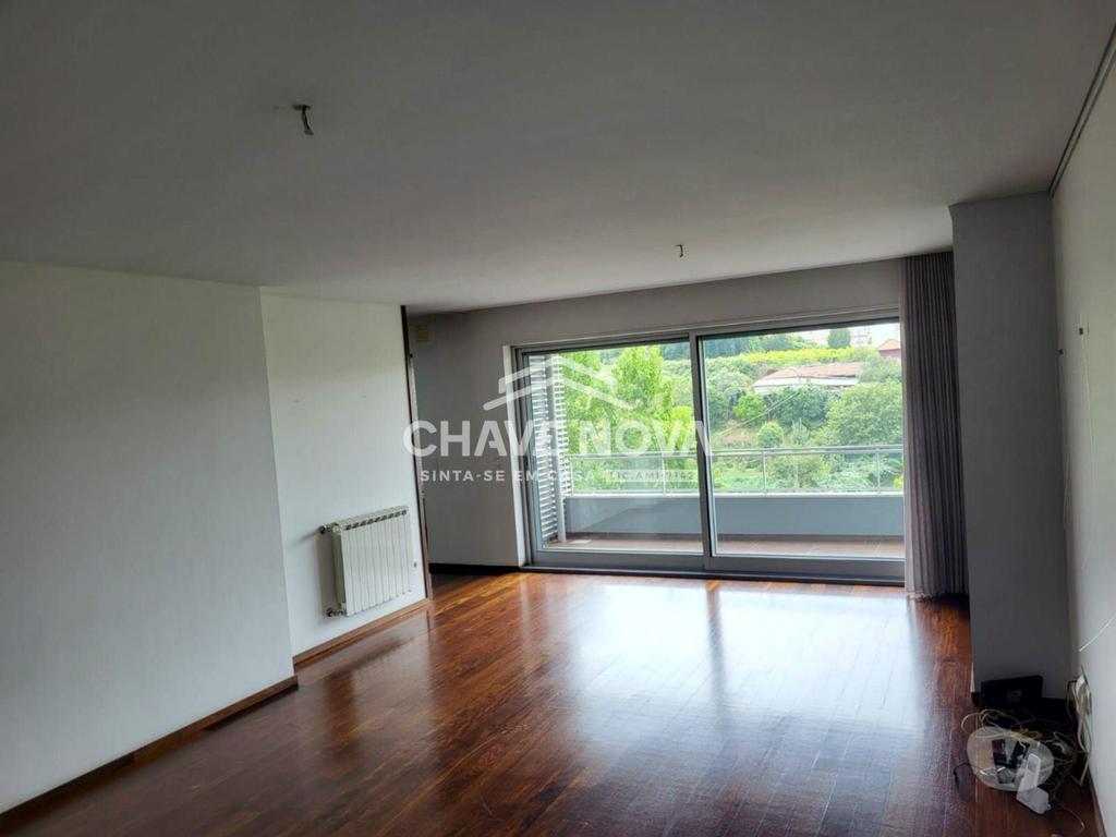 Apartamentos a venda Gondomar - Fotos para Apartamento T3 Gondomar (São Cosme). Junto á Av. da Conduta