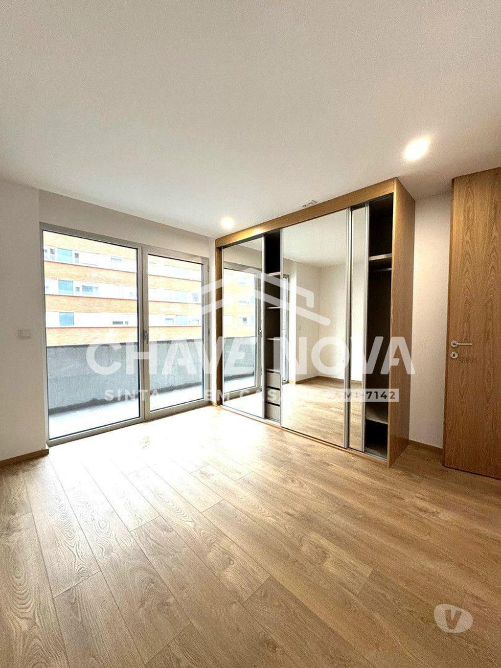 Imóveis para alugar Porto - Fotos para Arrendamento T1 c lugar de garagem no Porto