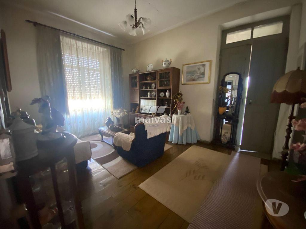 Comprar Loja Braga - Fotos para Prédio c 3 Frações