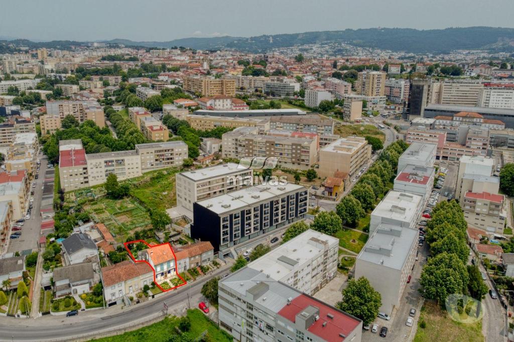 Comprar Loja Braga - Fotos para Prédio c 3 Frações