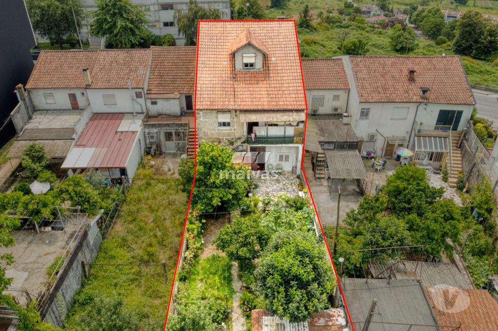 Comprar Loja Braga - Fotos para Prédio c 3 Frações
