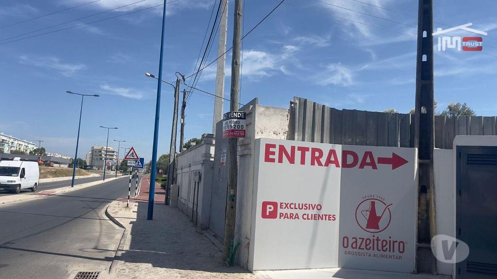 Comprar Loja Montijo - Fotos para **"Oportunidade Única: Terreno Urbano de 1.921 m² no Montijo...