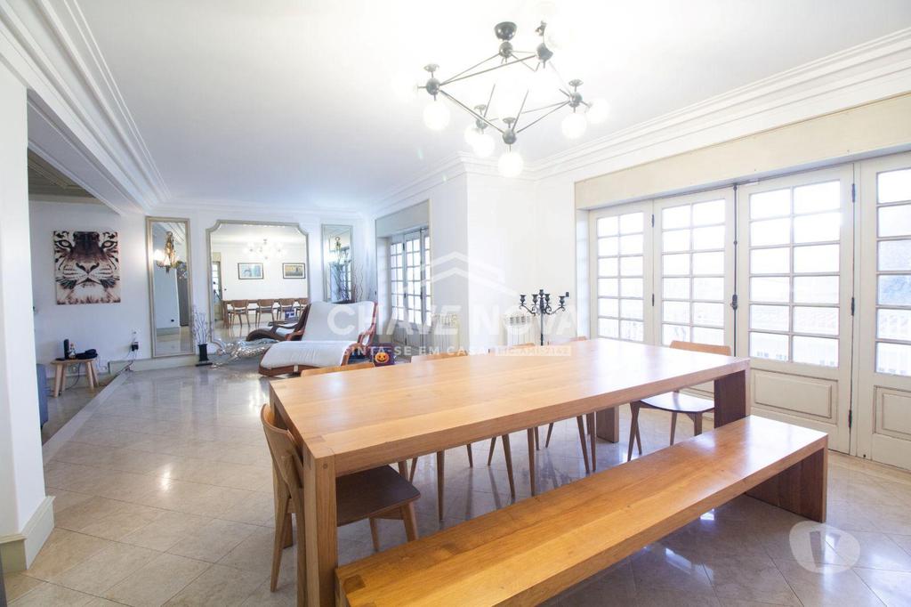 Apartamentos a venda Vila Nova de Gaia - Fotos para Moradia Geminada V4 c Vistas Mar e Garagem em Canidelo (2º