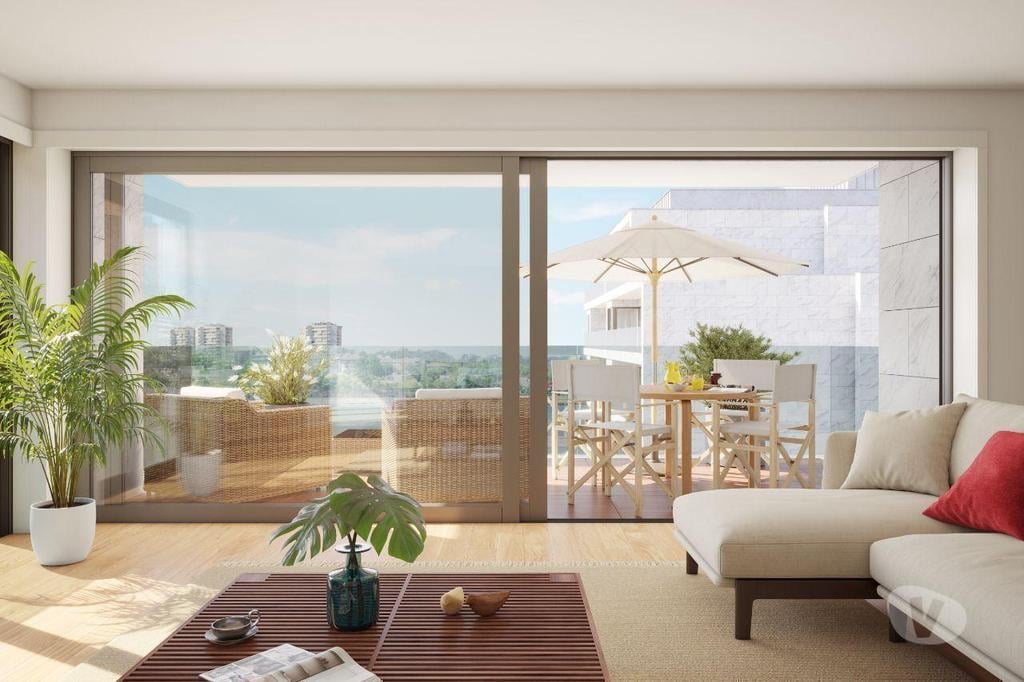 Apartamentos a venda Vila Nova de Gaia - Fotos para T3 com 3 varanda na margem Sul do rio Douro (AR 03463)