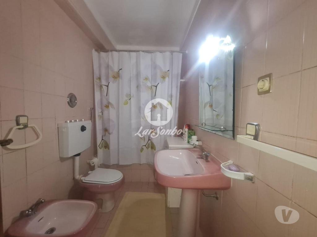 Apartamentos a venda Póvoa de Varzim - Fotos para T2 com L.G. a 150m da praia de Aver-o-Mar (240-A-25297)