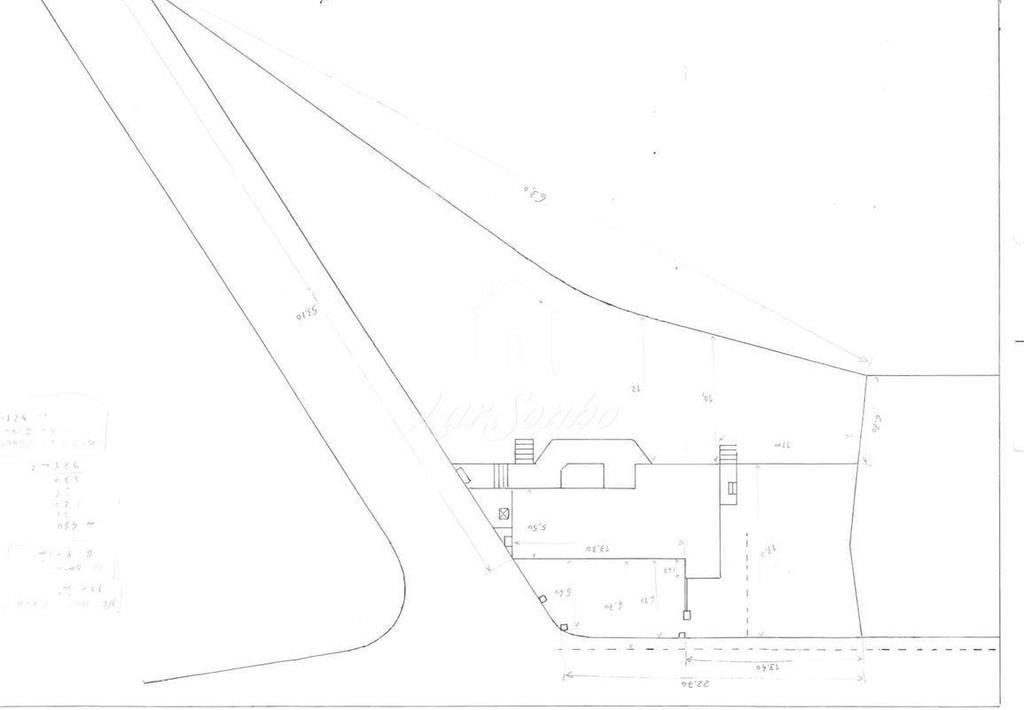 Apartamentos a venda Vila Nova de Famalicão - Fotos para Moradia p recuperar M5 - Bairro (240-M-20300)