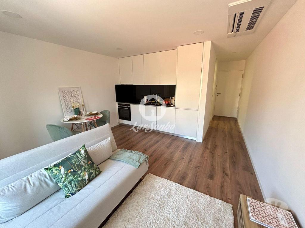 Imóveis para alugar Porto - Fotos para Apartamento T1 novo situado numa prestigiada zona do Porto, a...