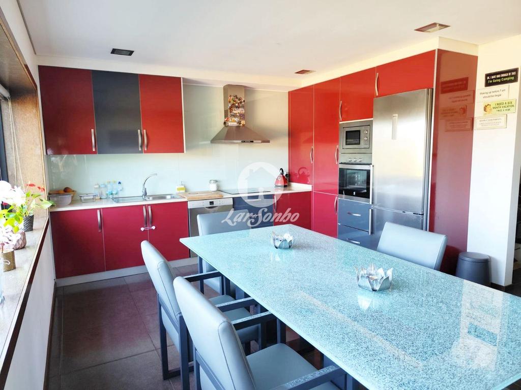 Apartamentos a venda Vila Nova de Famalicão - Fotos para Moradia T3 COMO NOVA c jardim e garagem em Gondifelos, V.N.
