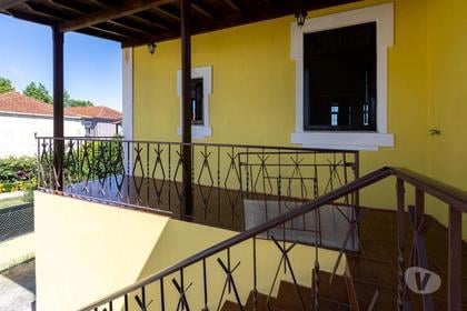 Apartamentos para vender - Fotos para Moradia T4 Peculiar em Lever Para Venda (M 00070)