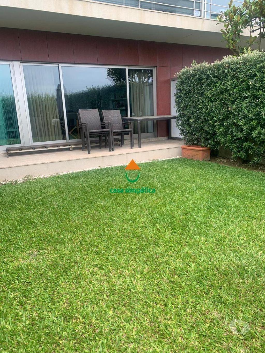 Apartamentos a venda Vila do Conde - Fotos para Andar de moradia T3 com jardim e BOX p 2 viaturas (CS-6544)