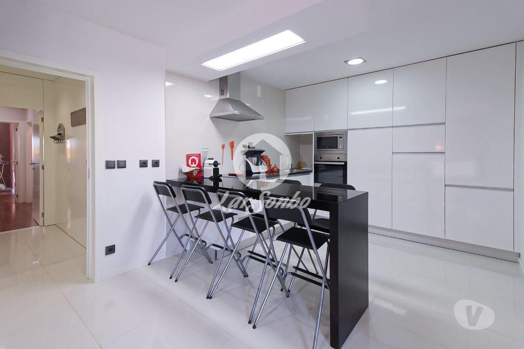 Apartamentos a venda Póvoa de Varzim - Fotos para T2+1 REMODELADO c terraço a 500m da praia da Póvoa de Varzim