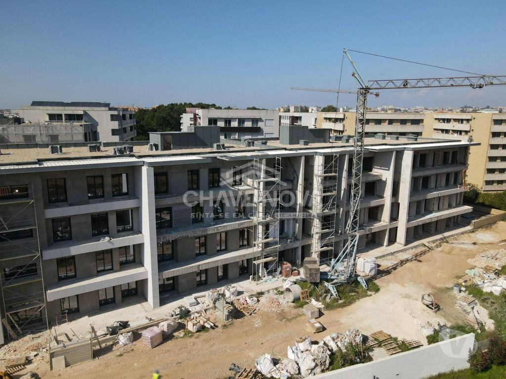 Apartamentos a venda Vila Nova de Gaia - Fotos para Apartamento T2 Novo c Piscina e Lugar de Garagem em Canidelo