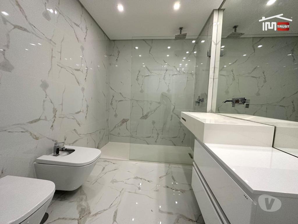 Apartamentos a venda Montijo - Fotos para Incrivel Apartamento T2 com Varandas, Garagem e Arrecadação