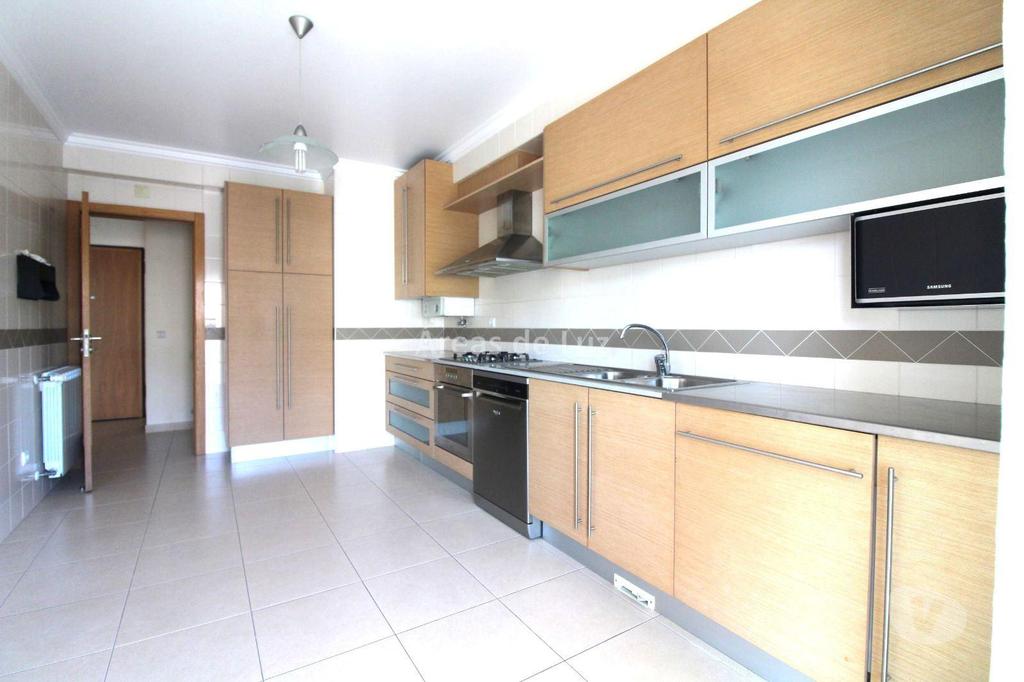 Apartamentos a venda Leiria - Fotos para Leiria-Apartamento T3 Duplex - Nova Leiria (3527 24)