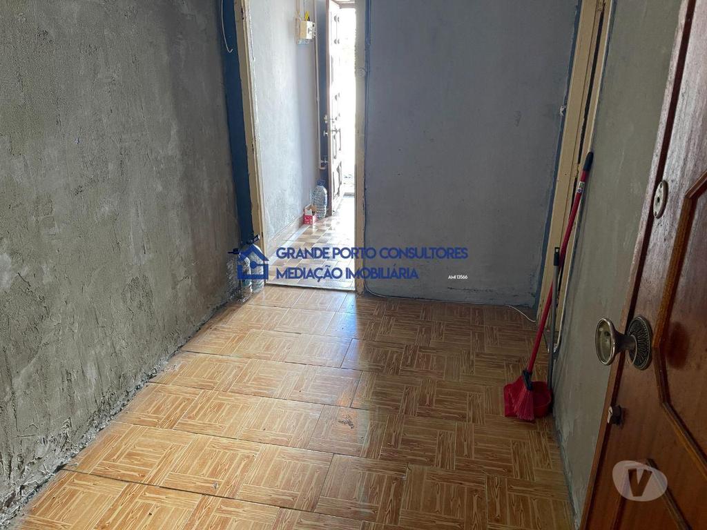 Apartamentos a venda Valongo - Fotos para Valongo-Moradia T2 Valongo à Camara Municipal (A-00732)