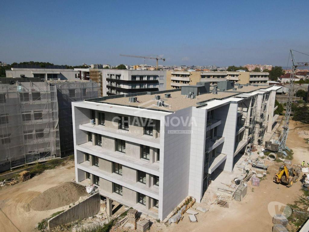 Apartamentos a venda Vila Nova de Gaia - Fotos para Apartamento T2 Novo c Piscina e Lugar de Garagem em Canidelo