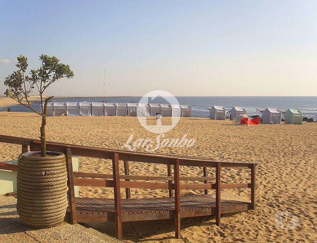Apartamentos a venda Póvoa de Varzim - Fotos para Apartamento T1+1 remodelado em zona balnear da Póvoa de Varzim