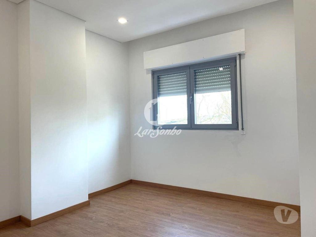 Apartamentos a venda Póvoa de Varzim - Fotos para Apartamento T1+1 remodelado em zona balnear da Póvoa de Varzim