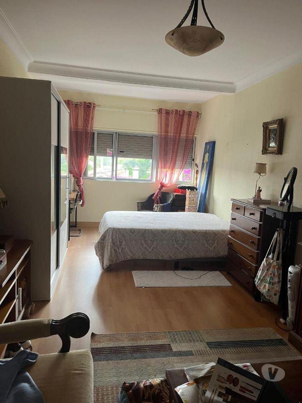 Apartamentos a venda Setúbal - Fotos para Setubal-Apartamento de 5 Assoalhas no Liceu (0000007165)