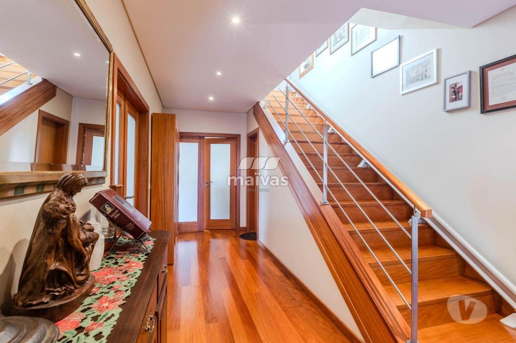 Apartamentos a venda Braga - Fotos para Braga-Moradia de gaveto, para venda, Braga - Merelim (A008-0126)