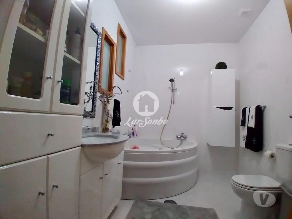 Apartamentos a venda Vila Nova de Famalicão - Fotos para Moradia T4+1 com garagem e terraço em Gondifelos, Famalicão