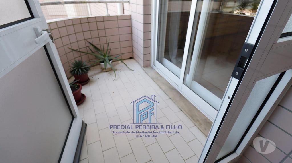 Apartamentos a venda Gondomar - Fotos para Gondomar-Apartamento T3 - Baguim Próx. Metro Campaínha (T31560)