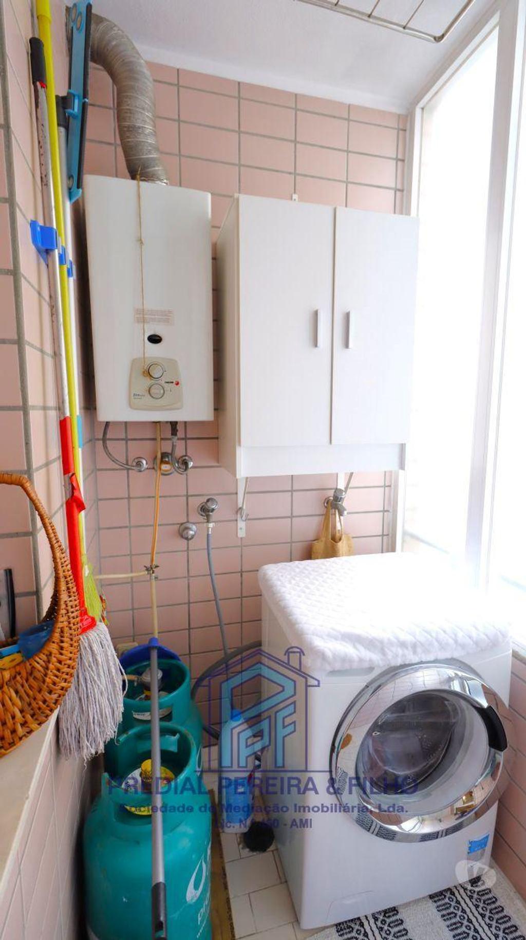 Apartamentos a venda Gondomar - Fotos para Gondomar-Apartamento T3 - Baguim Próx. Metro Campaínha (T31560)