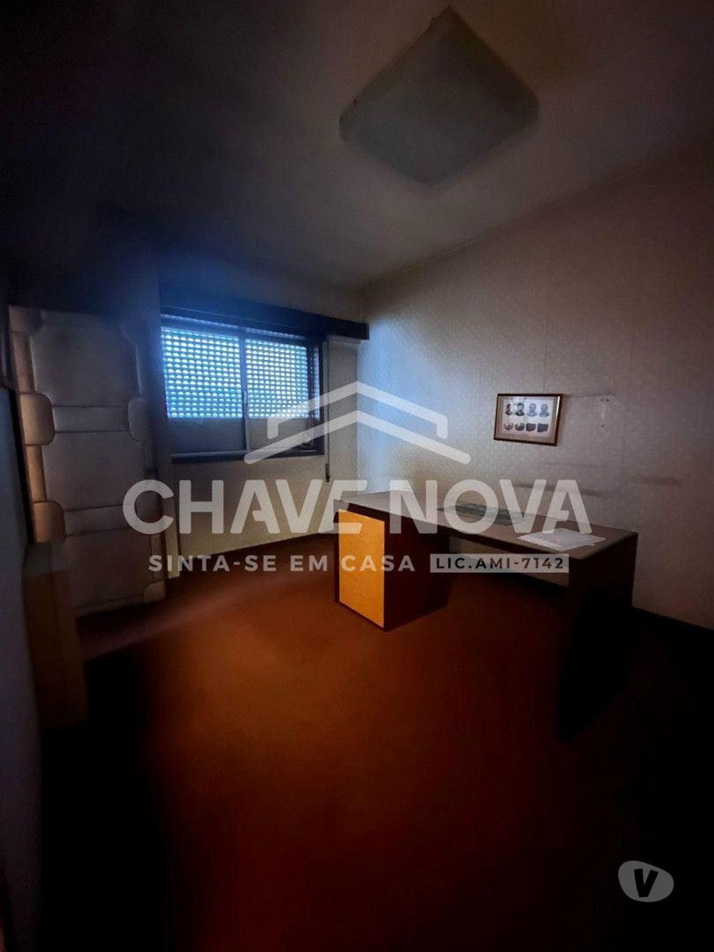 Apartamentos a venda Porto - Fotos para Apartamento T5 na Rua de Gonçalo Cristóvão - Porto (PRTBV 00480)