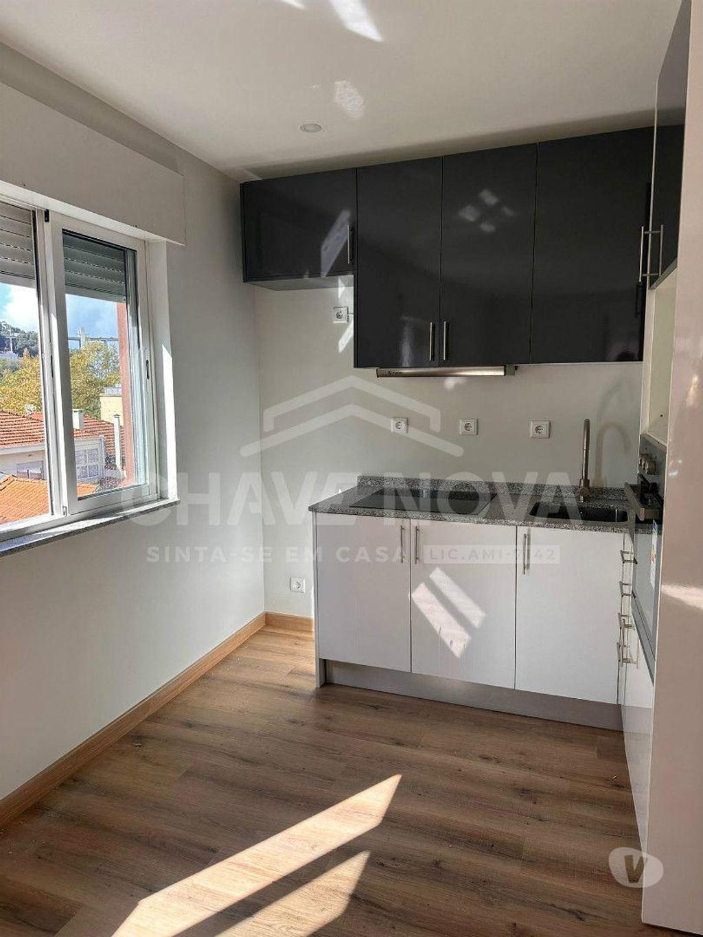 Apartamentos a venda Porto - Fotos para Apartamento T2 duplex em Rua da Restauração Cais das pedras -